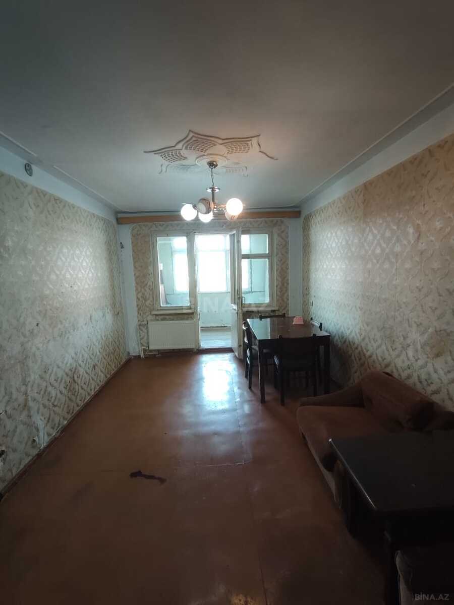3 otaqlı Köhnə tikili, Sumqayıt