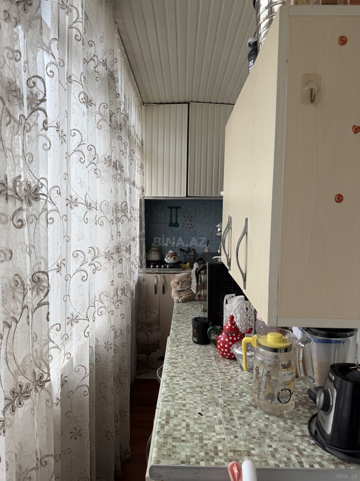 2 otaqlı Köhnə tikili, Memar Əcəmi m., Bakı