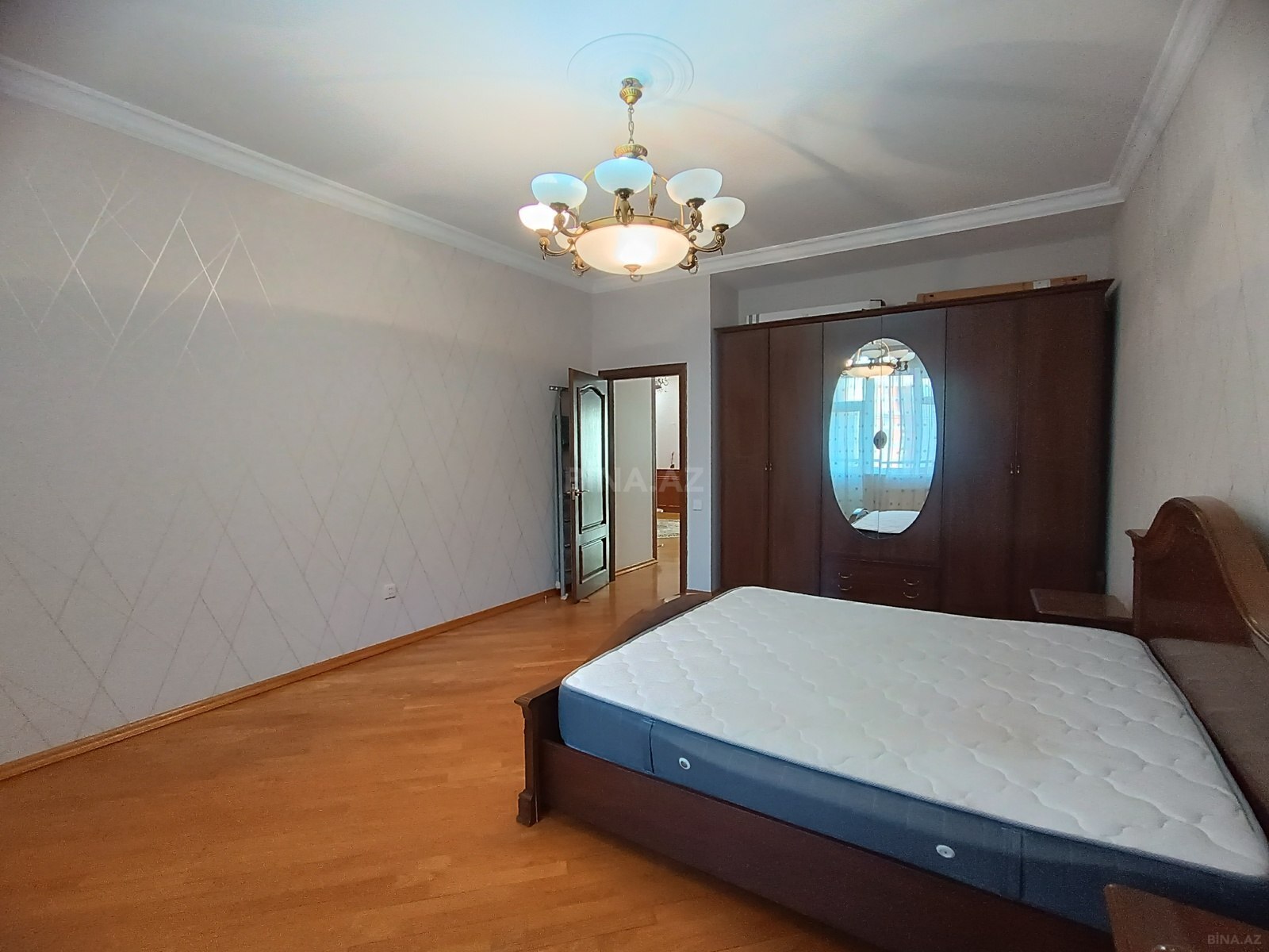 3 otaqlı Yeni tikili, Nizami m., Bakı
