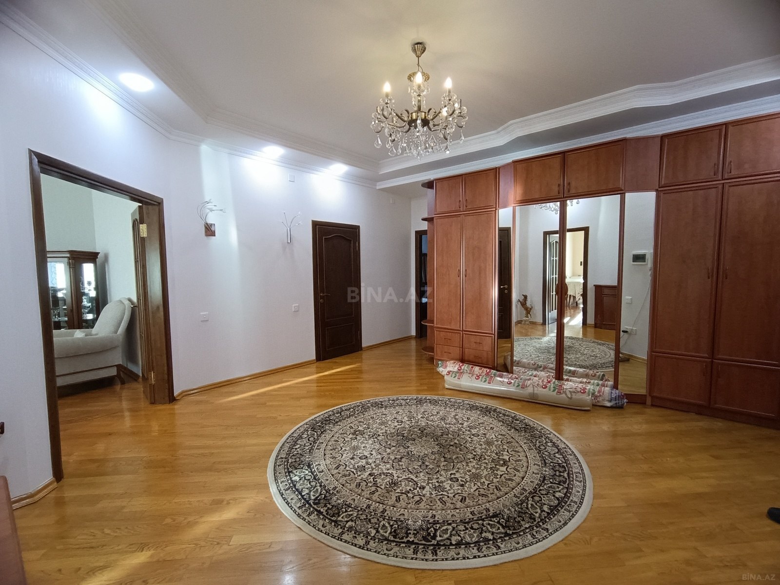 3 otaqlı Yeni tikili, Nizami m., Bakı