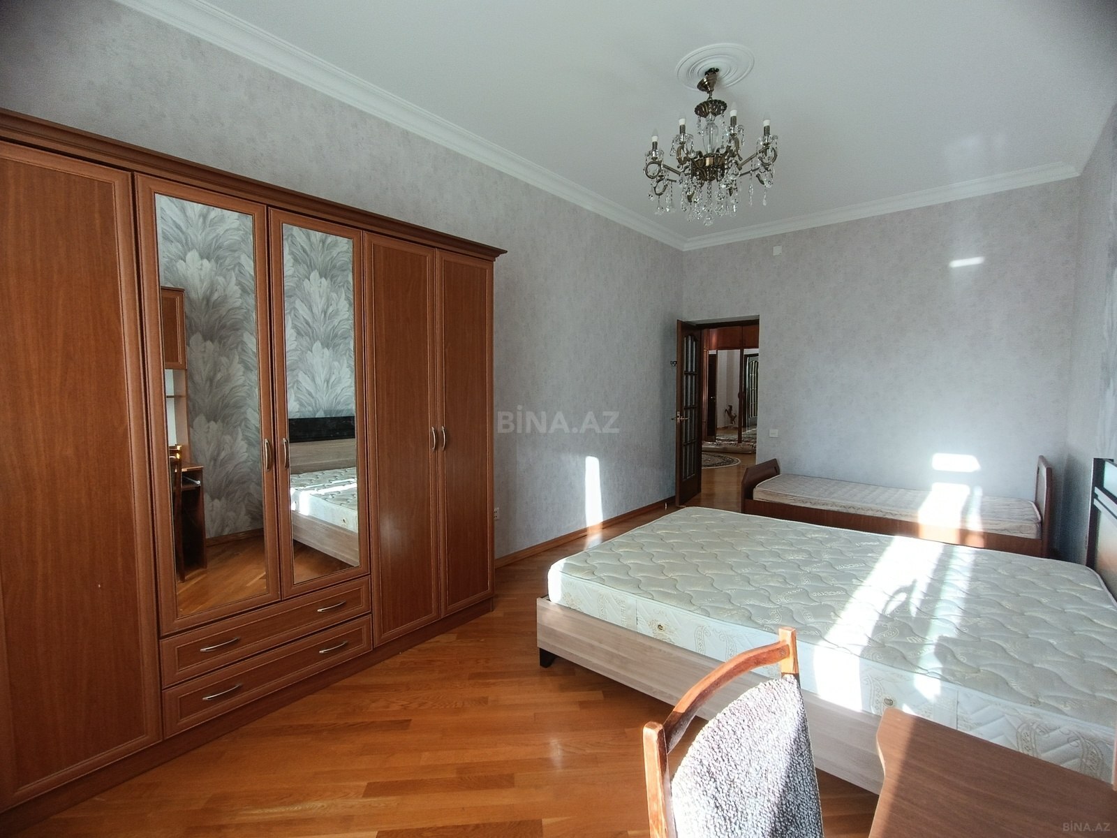 3 otaqlı Yeni tikili, Nizami m., Bakı