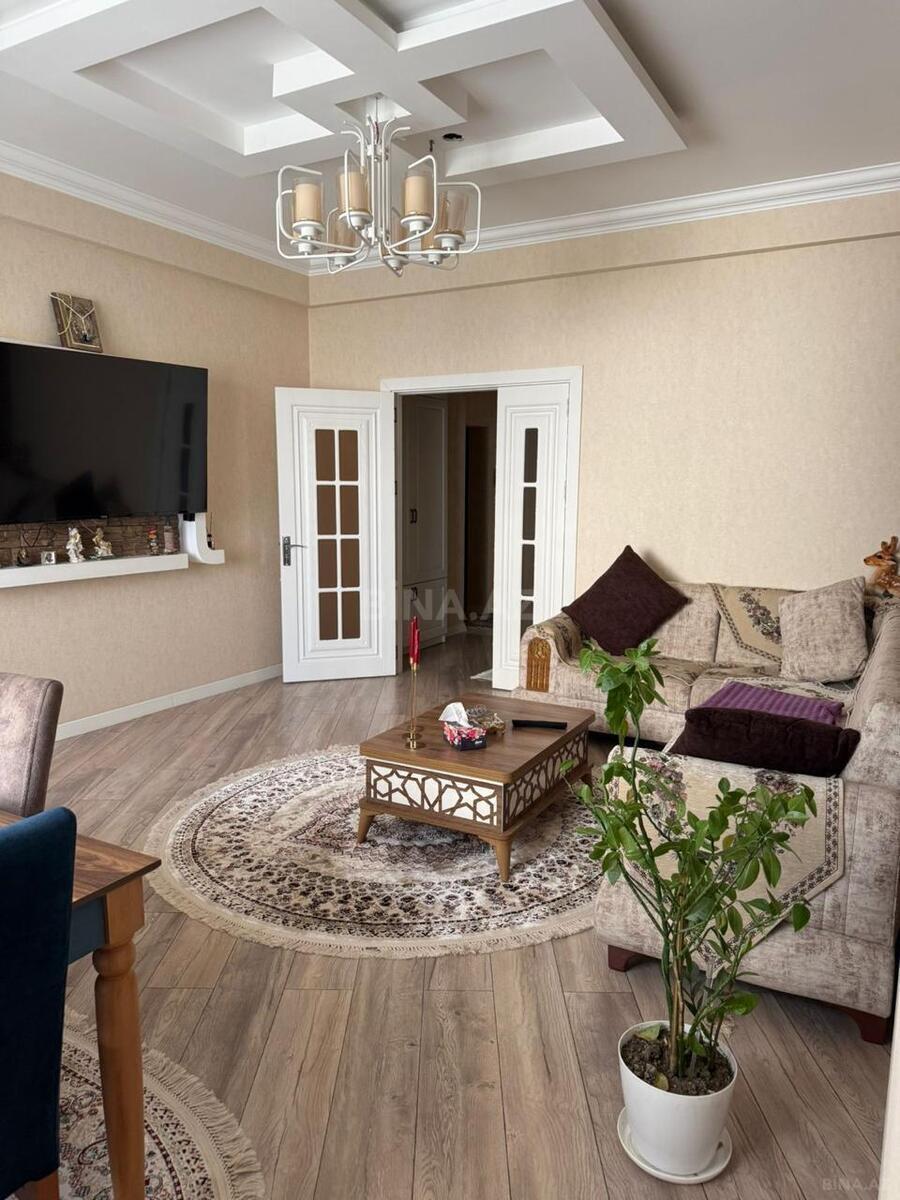 3 otaqlı Yeni tikili, Binəqədi r., Bakı