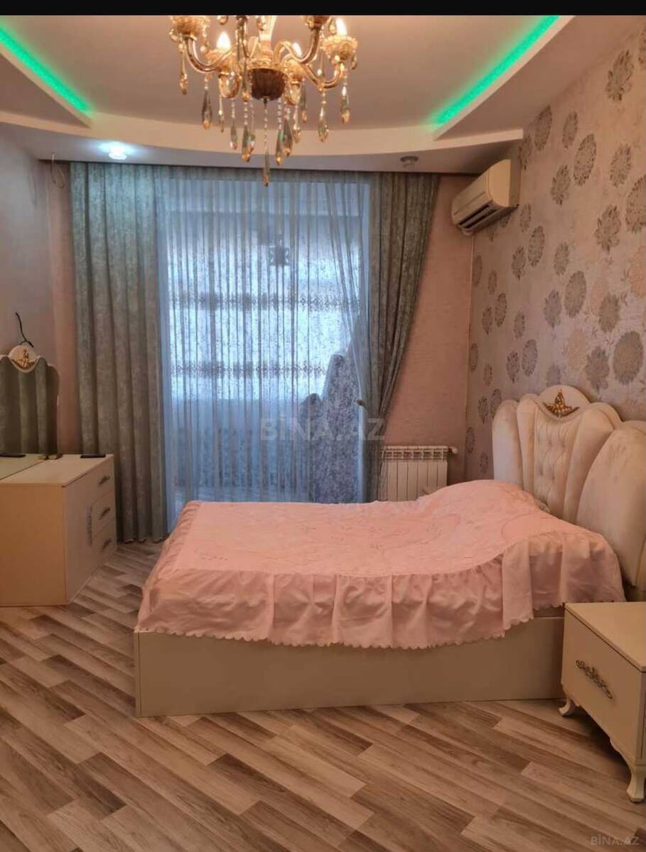 3 otaqlı Köhnə tikili, 28 May m., Bakı