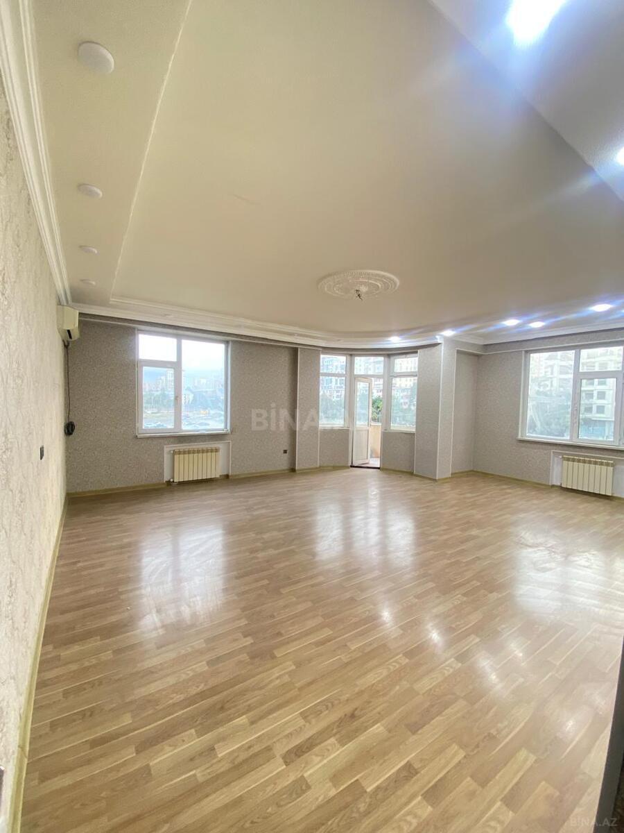 3 otaqlı Yeni tikili, İnşaatçılar m., Bakı