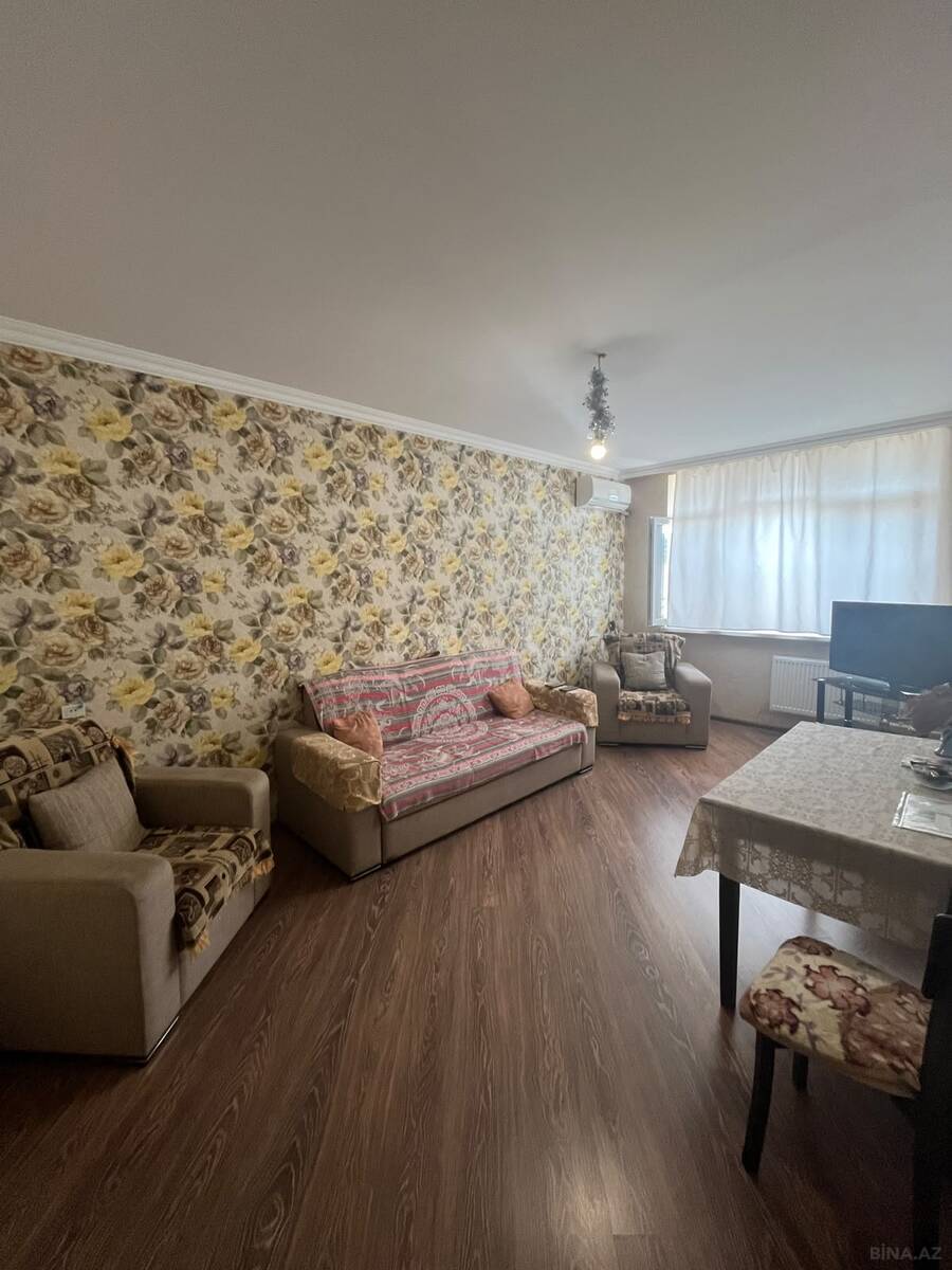 3 otaqlı Köhnə tikili, Həzi Aslanov m., Bakı