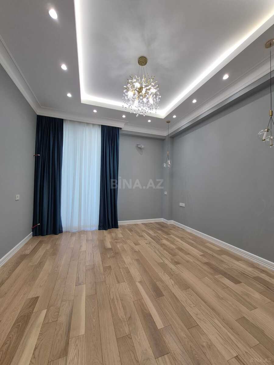 4 otaqlı Yeni tikili, Elmlər Akademiyası m., Bakı