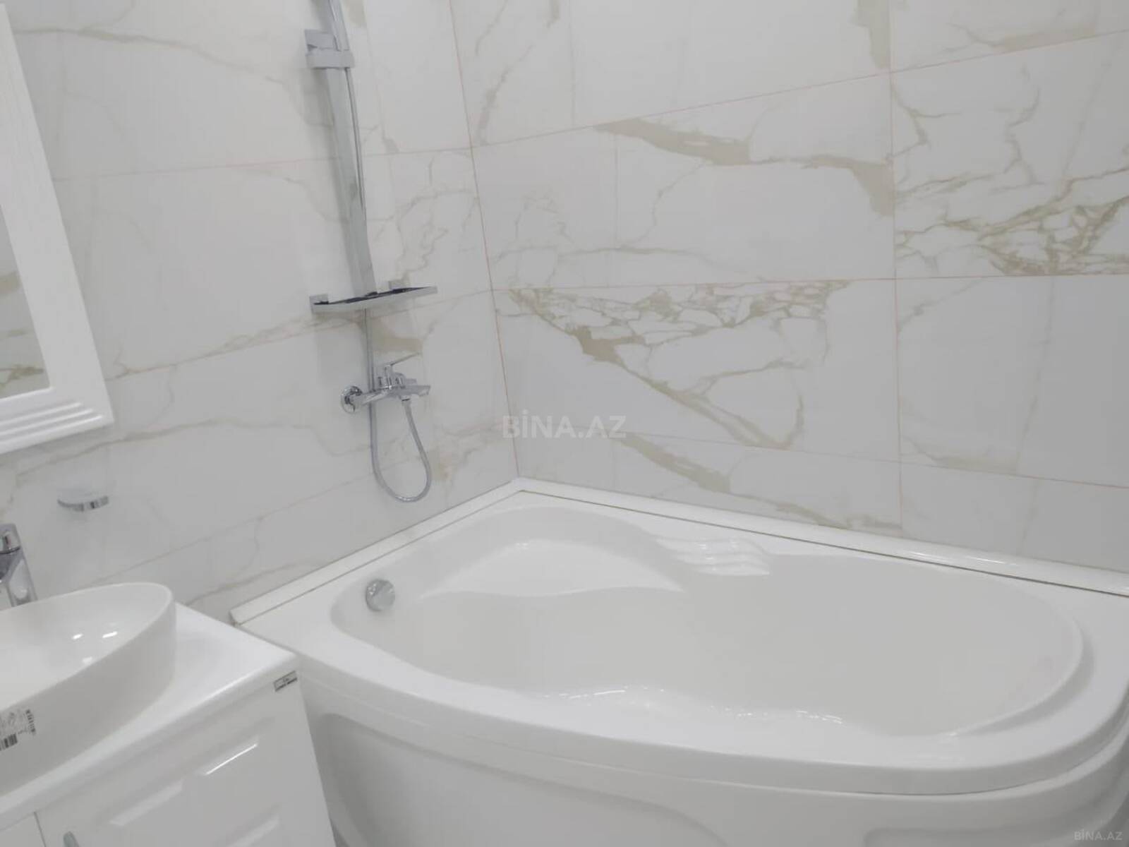 4 otaqlı Yeni tikili, Yasamal r., Bakı