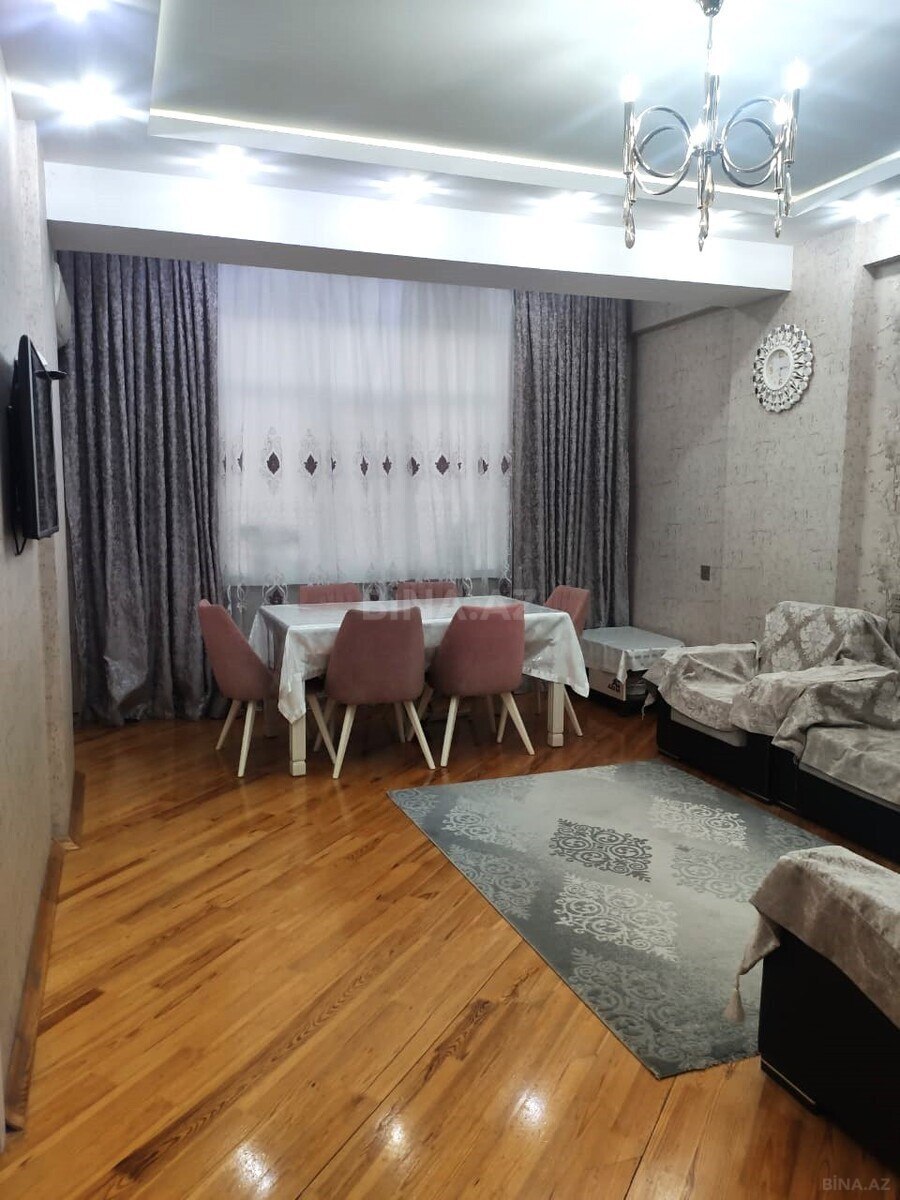 3 otaqlı Yeni tikili, Qara Qarayev m., Bakı