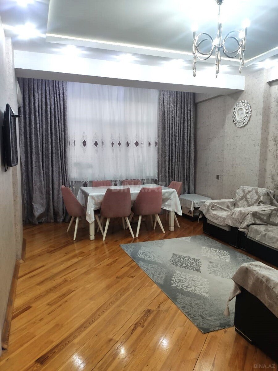 3 otaqlı Yeni tikili, Qara Qarayev m., Bakı
