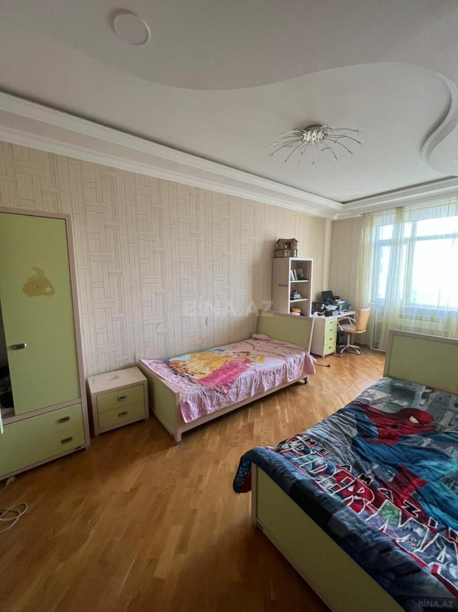 3 otaqlı Yeni tikili, İnşaatçılar m., Bakı
