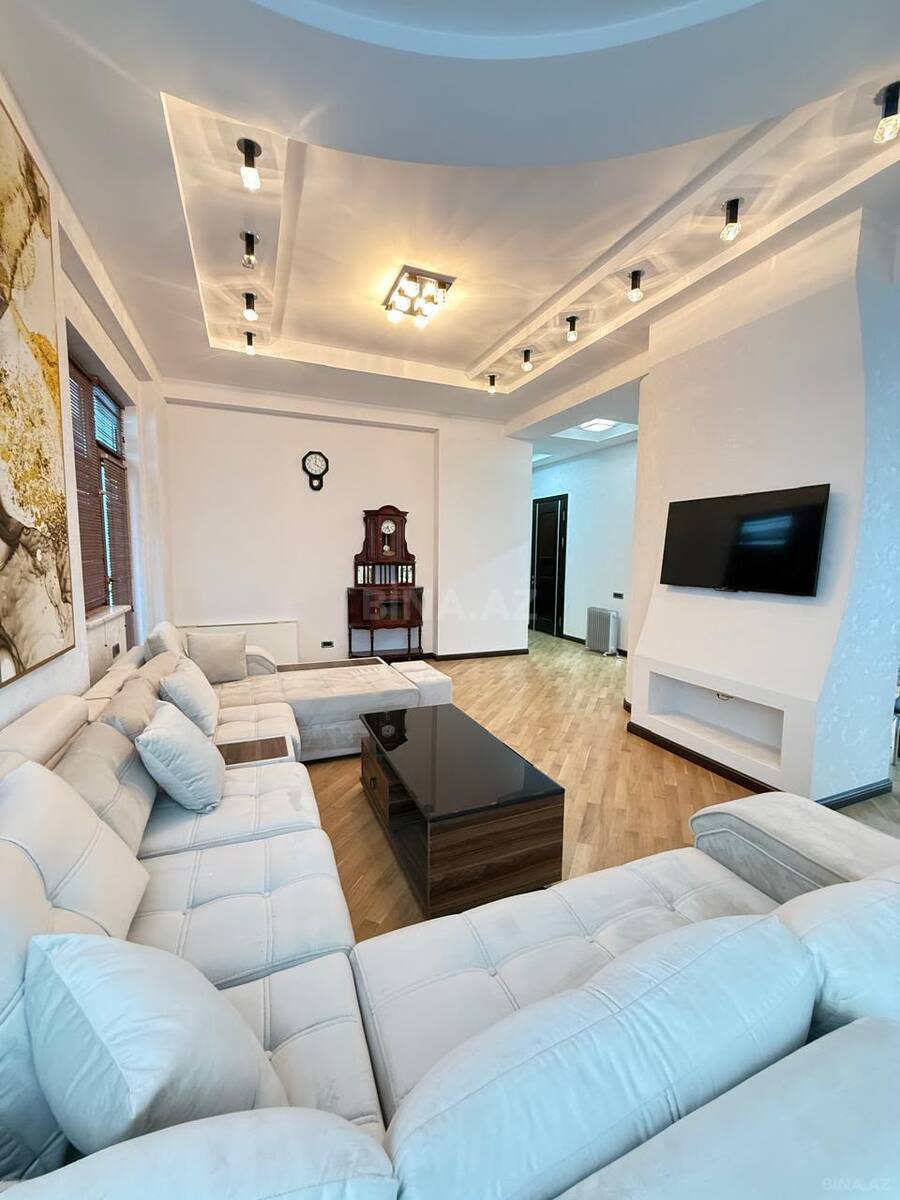 3 otaqlı Yeni tikili, 28 May m., Bakı