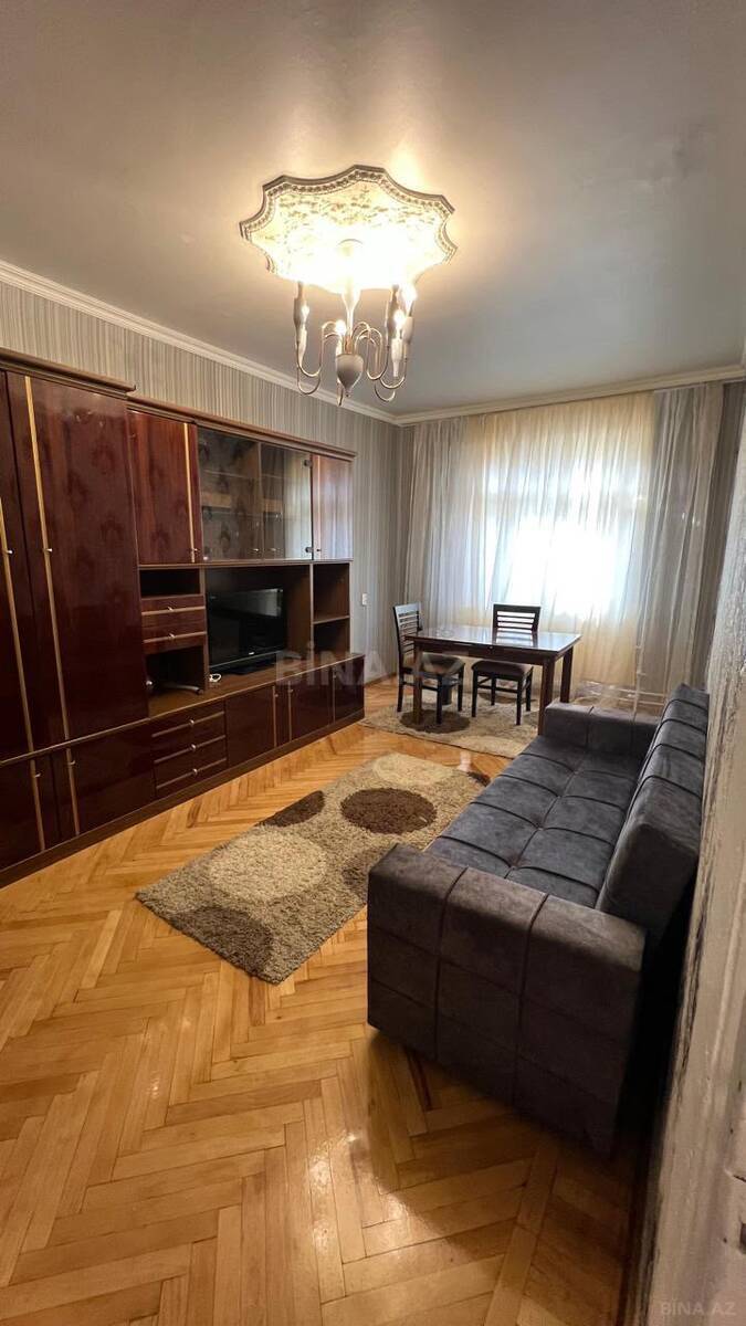 2 otaqlı Köhnə tikili, Həzi Aslanov m., Bakı