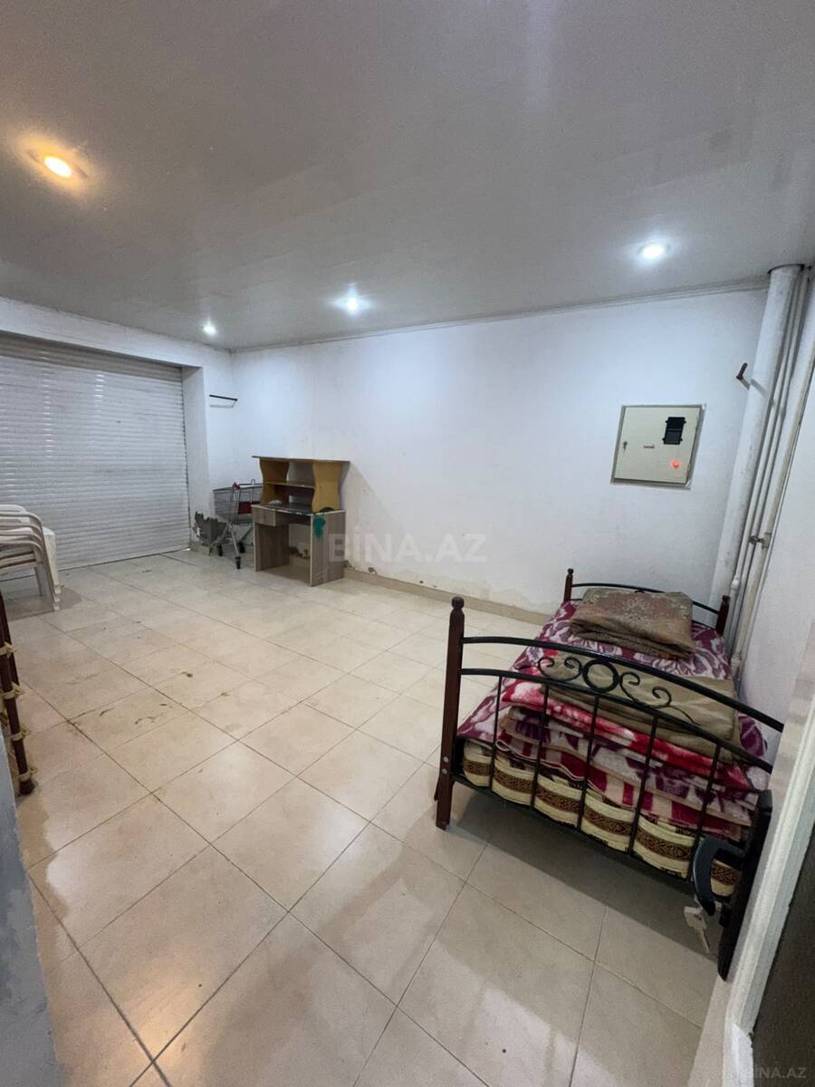 7 otaqlı Həyət evi/Bağ evi, Badamdar q., Bakı