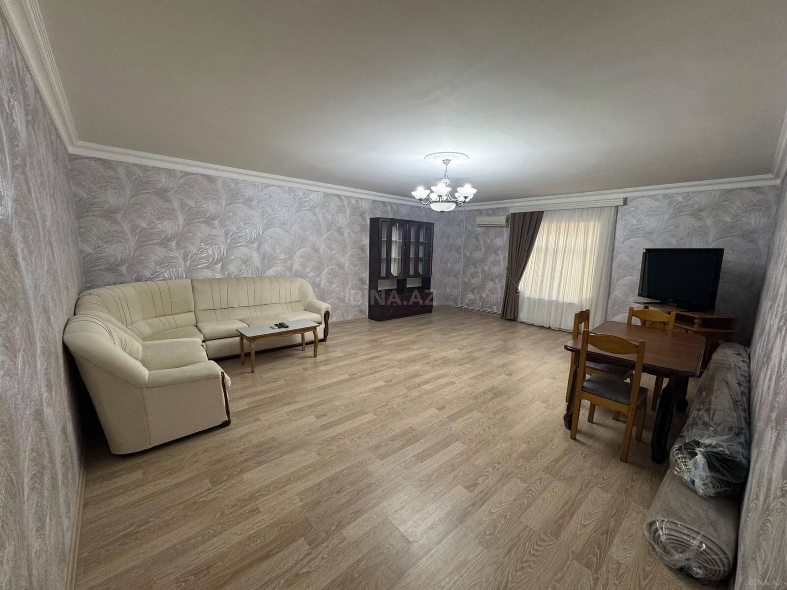 7 otaqlı Həyət evi/Bağ evi, Badamdar q., Bakı
