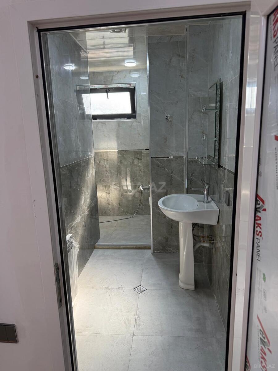 4 otaqlı Köhnə tikili, İnşaatçılar m., Bakı