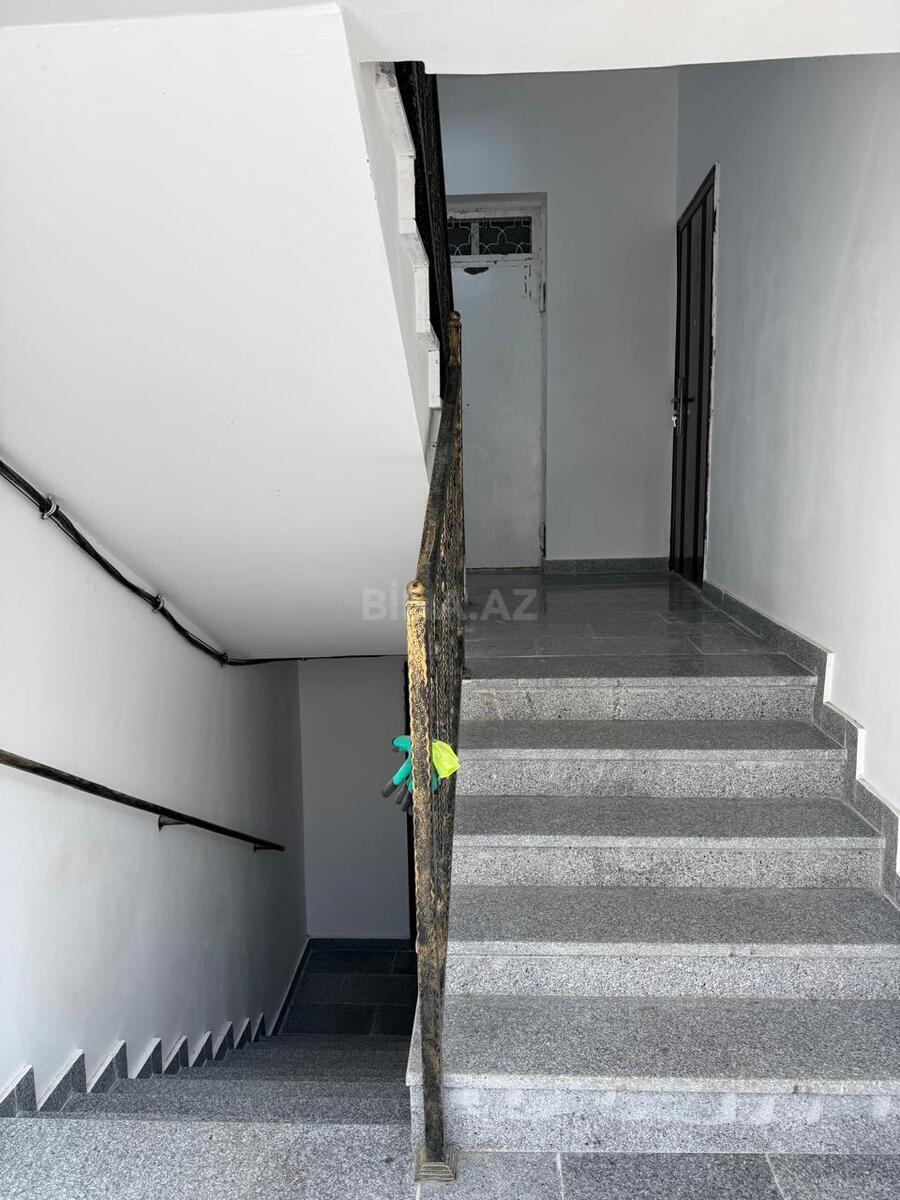 4 otaqlı Köhnə tikili, İnşaatçılar m., Bakı