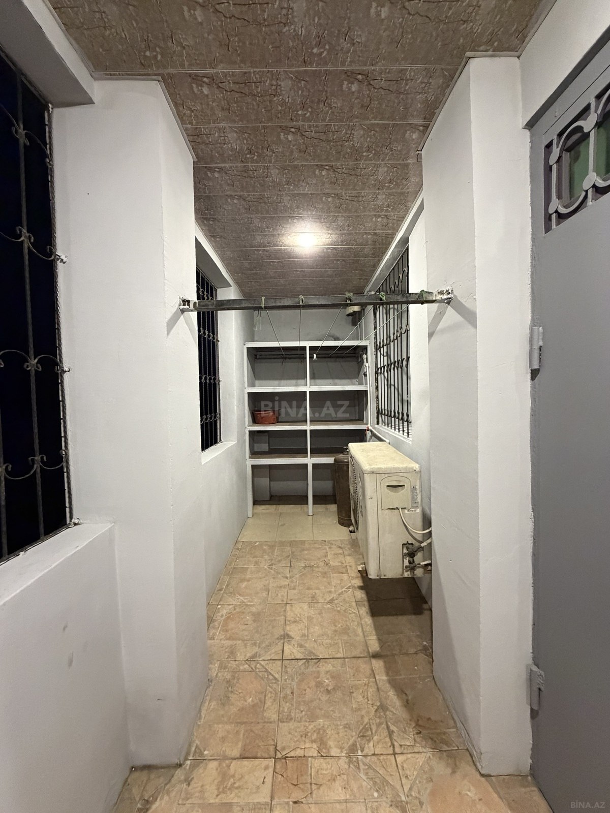 3 otaqlı Köhnə tikili, Həzi Aslanov q., Bakı