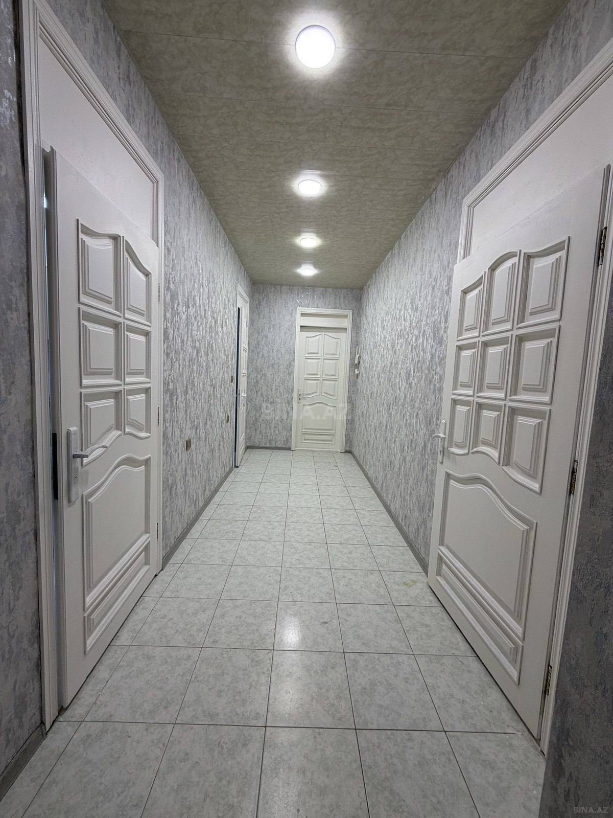 3 otaqlı Köhnə tikili, Həzi Aslanov q., Bakı