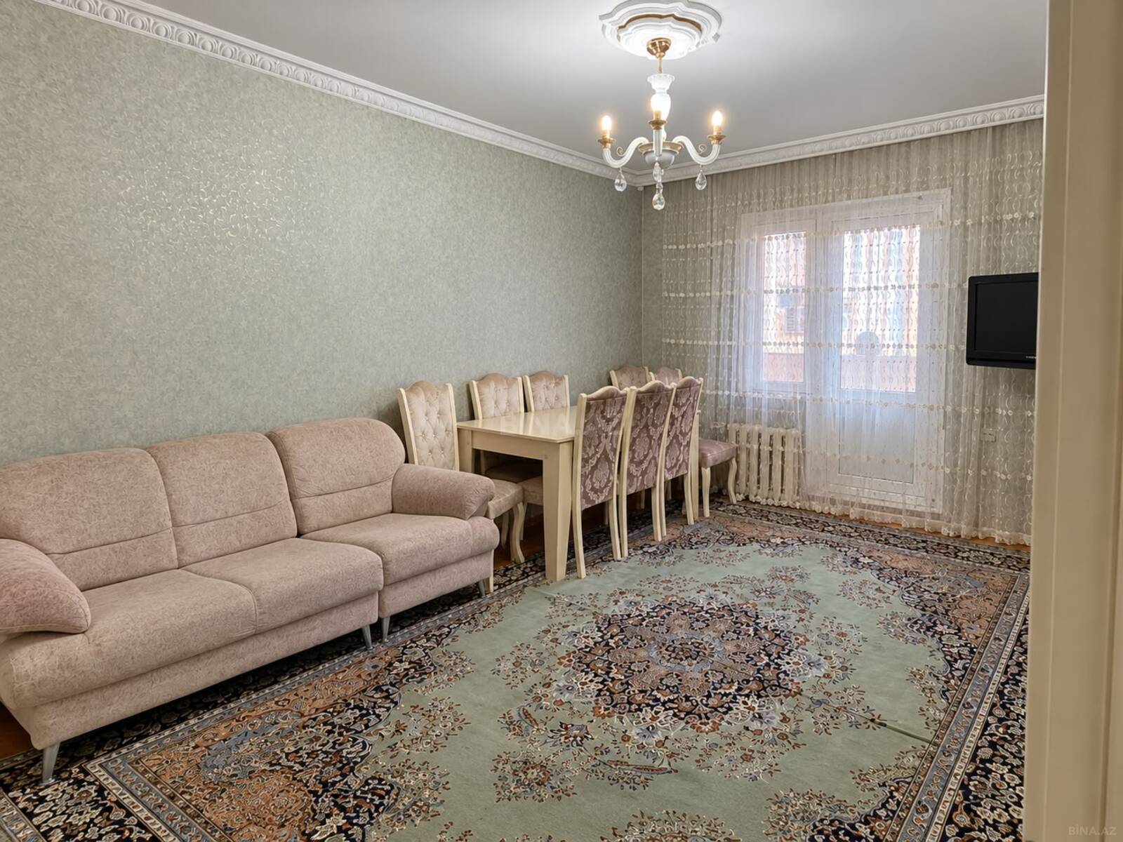5 otaqlı Köhnə tikili, Yeni Günəşli q., Bakı