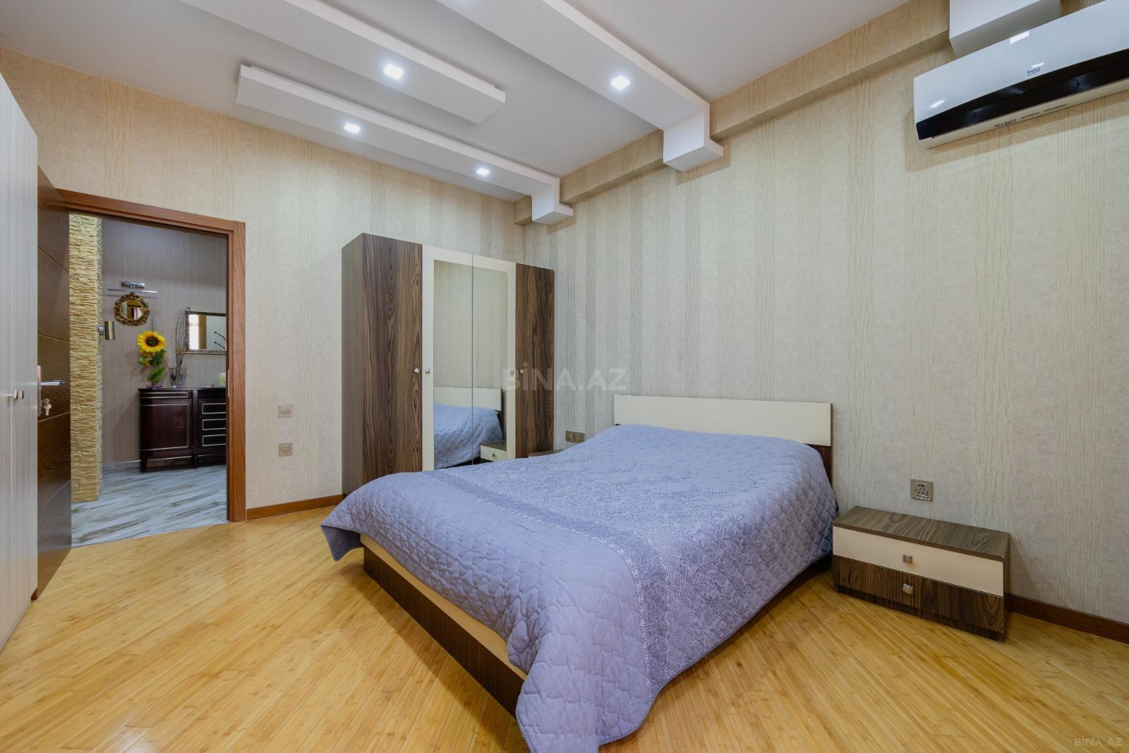 3 otaqlı Yeni tikili, Şah İsmayıl Xətai m., Bakı