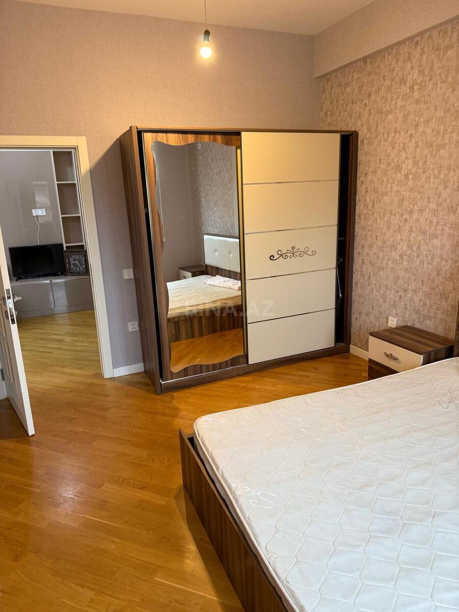 3 otaqlı Yeni tikili, Elmlər Akademiyası m., Bakı