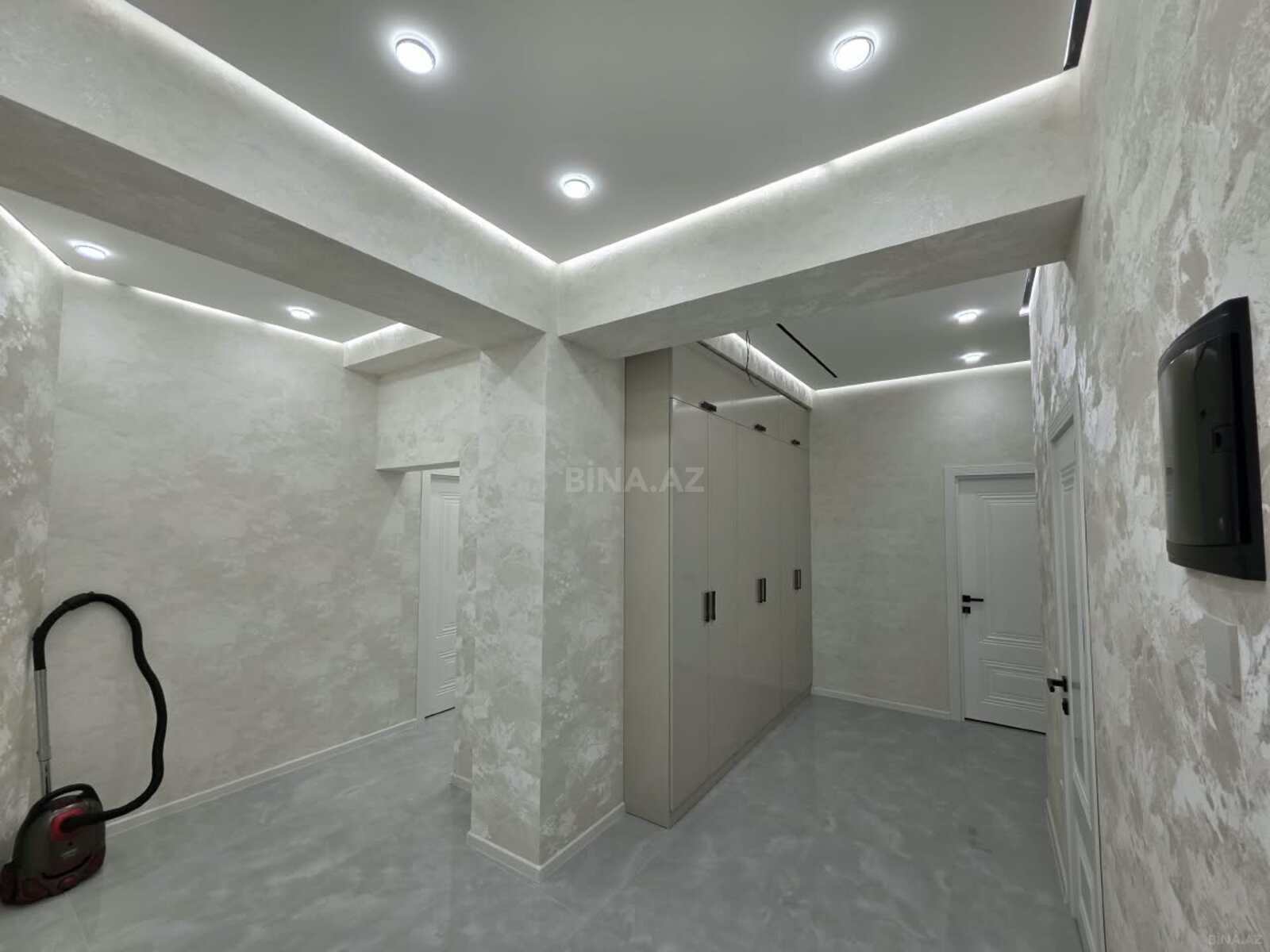 3 otaqlı Yeni tikili, 20 Yanvar m., Bakı