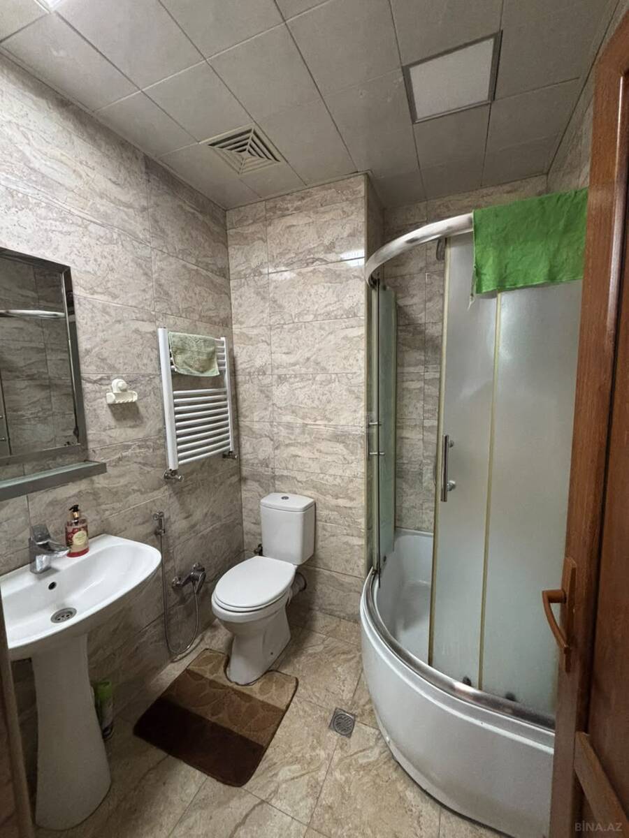 3 otaqlı Köhnə tikili, Binəqədi r., Bakı