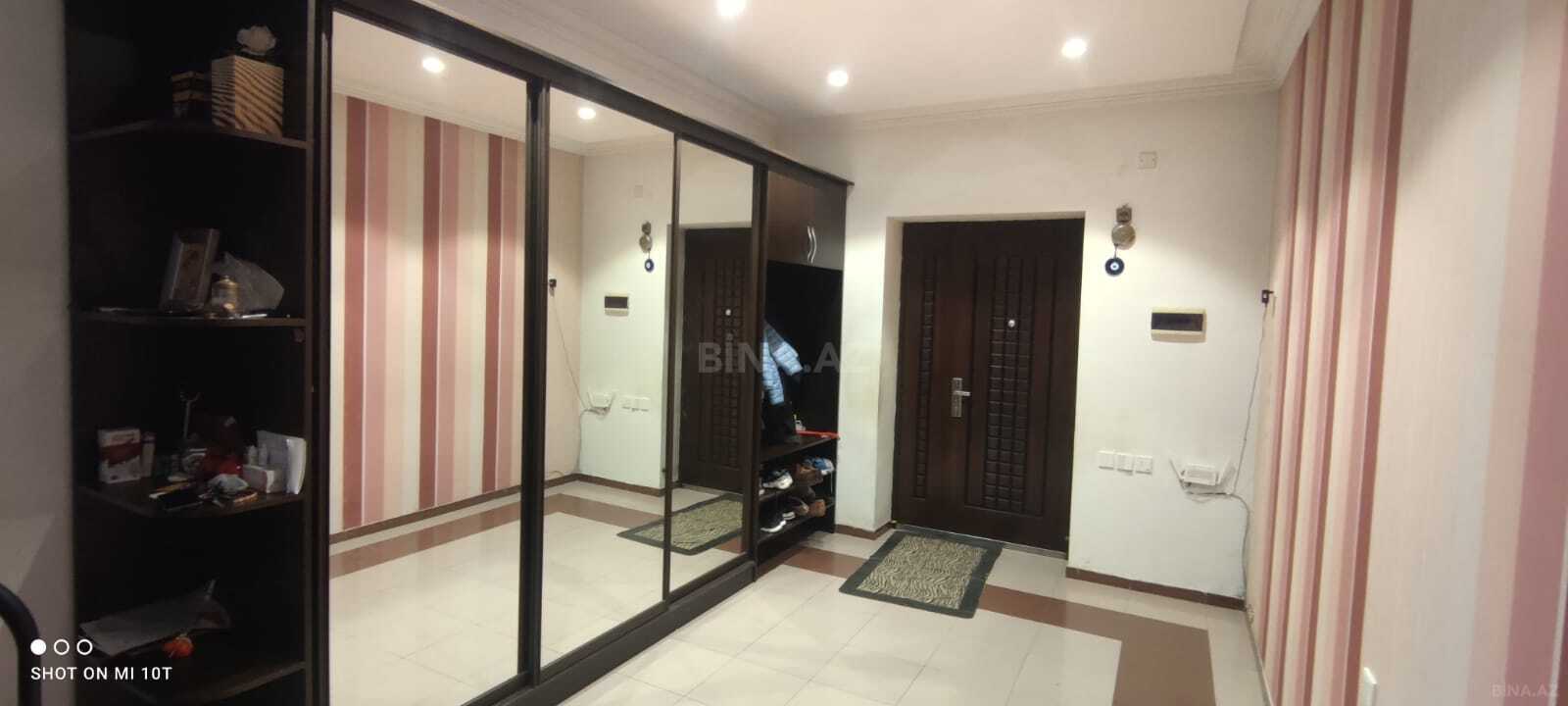 8 otaqlı Həyət evi/Bağ evi, Sulutəpə q., Bakı