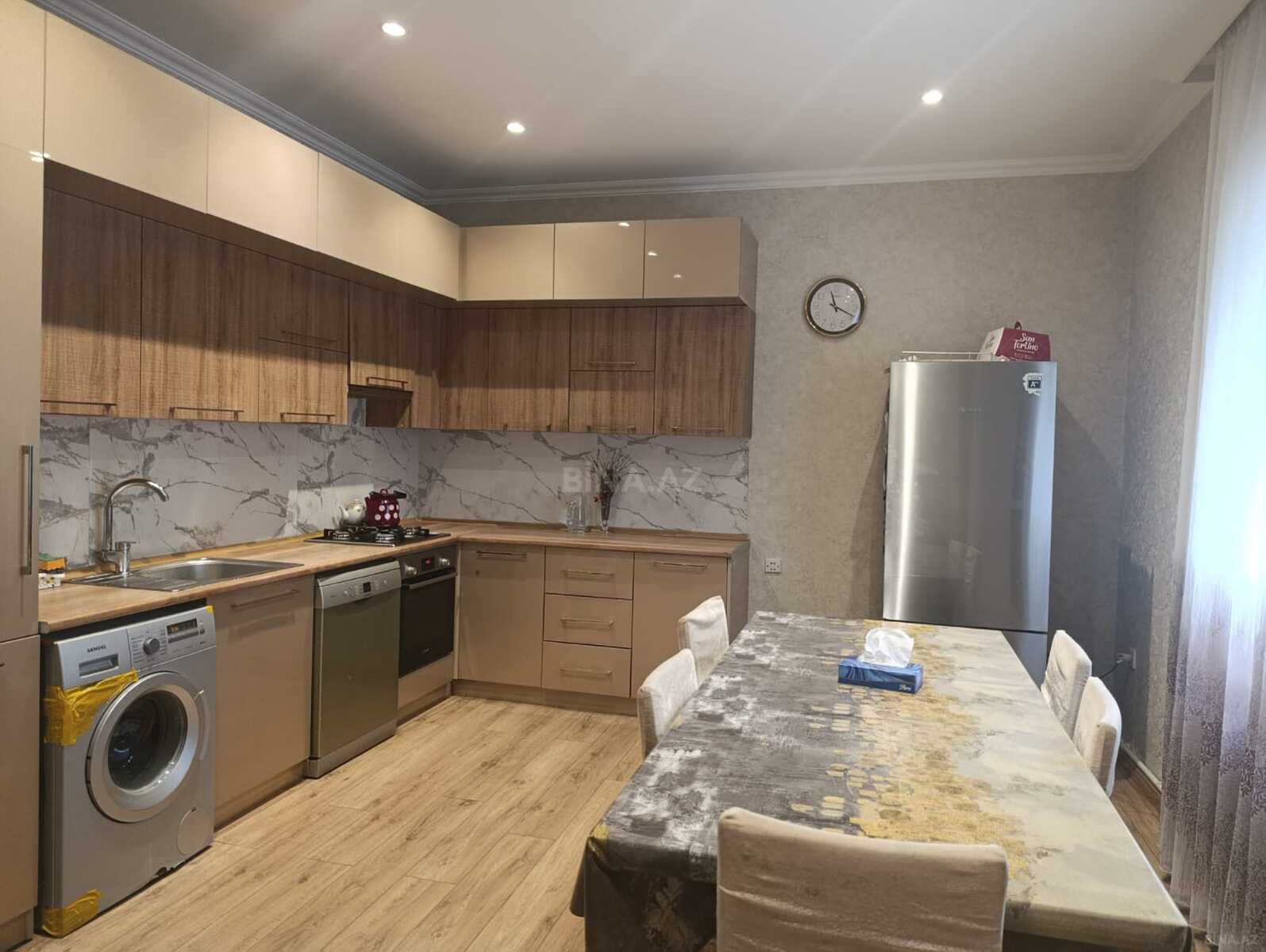 8 otaqlı Həyət evi/Bağ evi, Sulutəpə q., Bakı