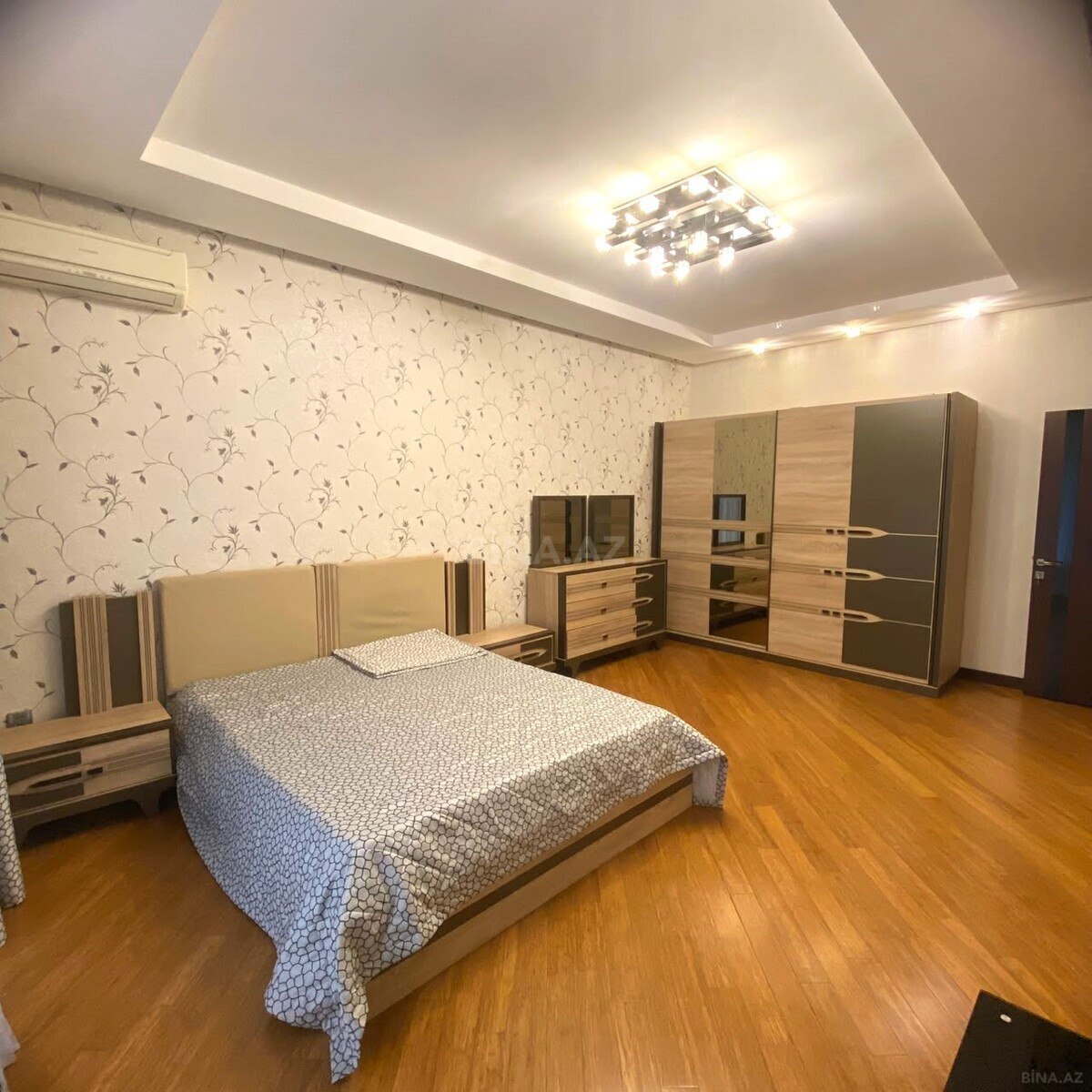 3 otaqlı Yeni tikili, Gənclik m., Bakı