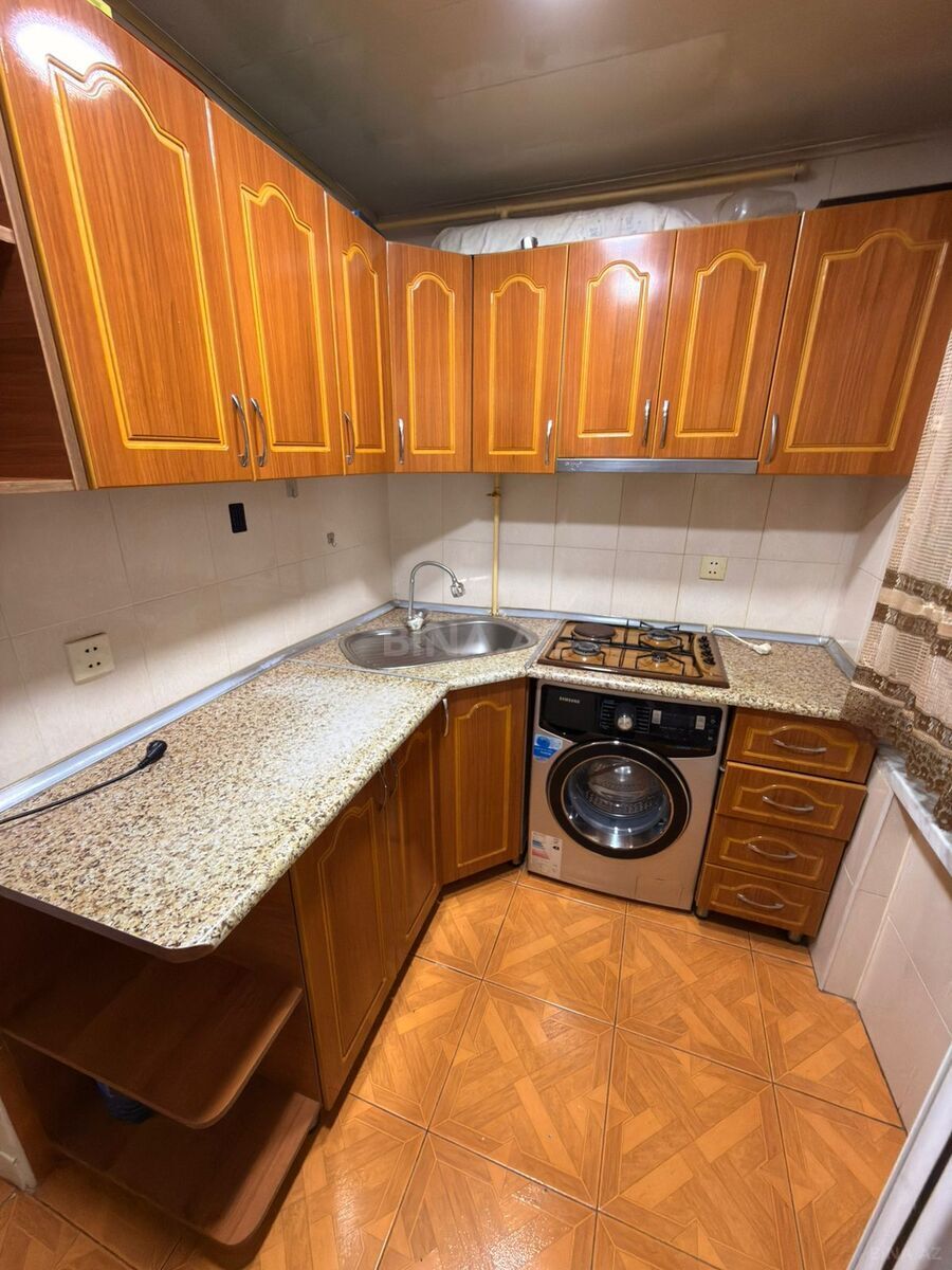 1 otaqlı Yeni tikili, Neftçilər m., Bakı