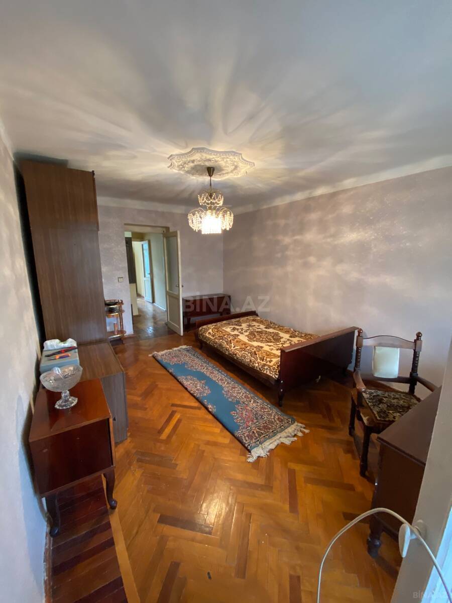 3 otaqlı Köhnə tikili, İnşaatçılar m., Bakı