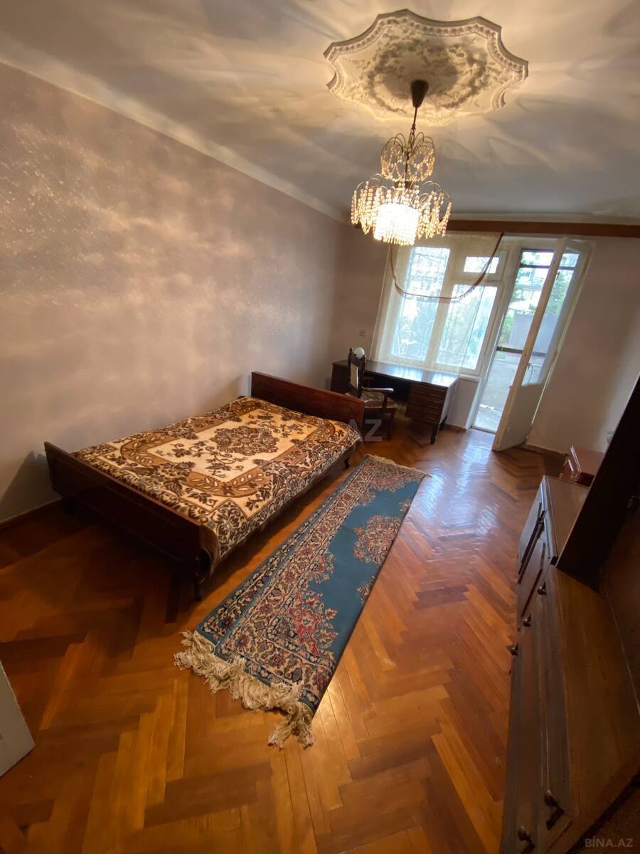 3 otaqlı Köhnə tikili, İnşaatçılar m., Bakı
