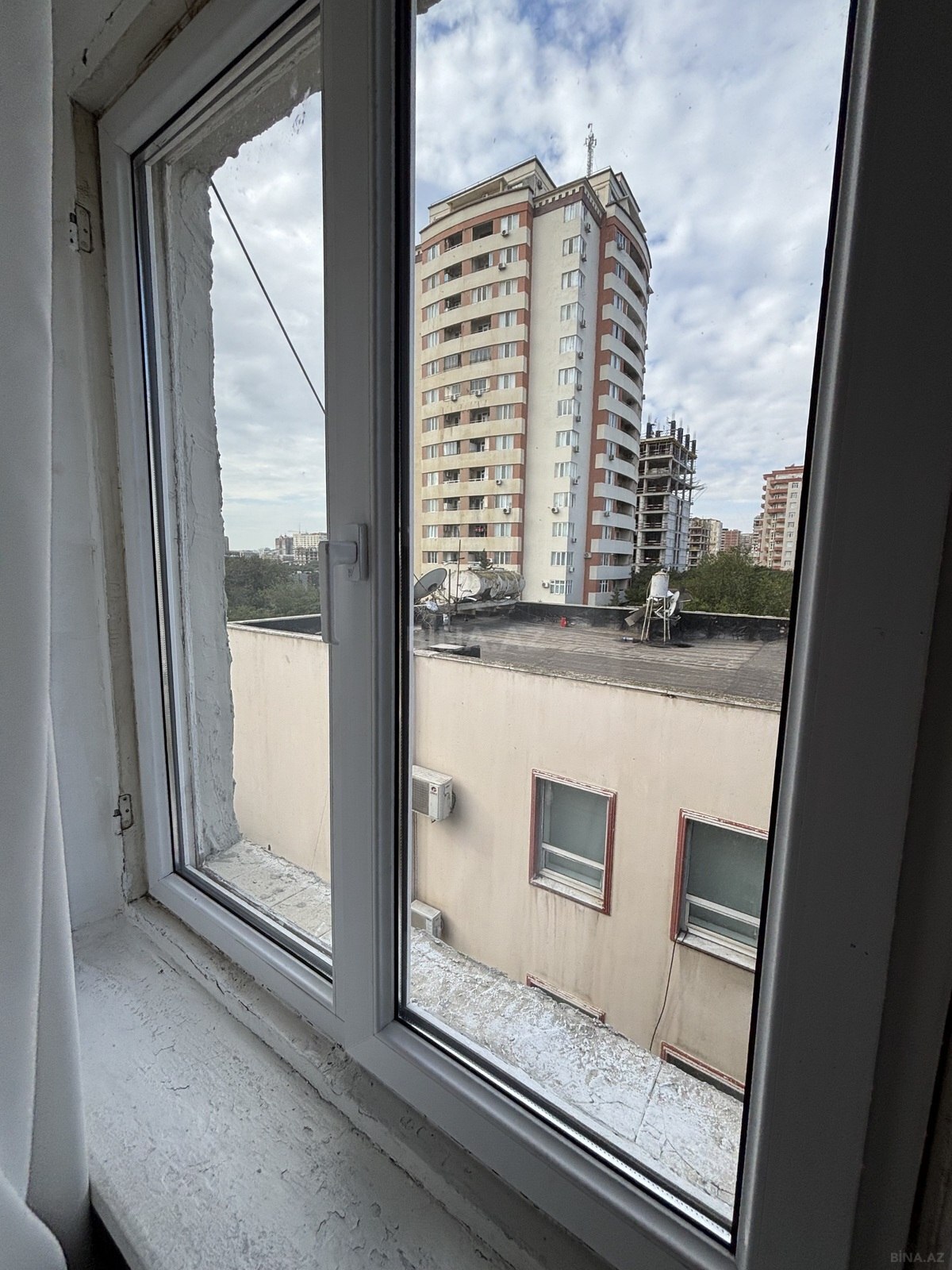1 otaqlı Köhnə tikili, Gənclik m., Bakı