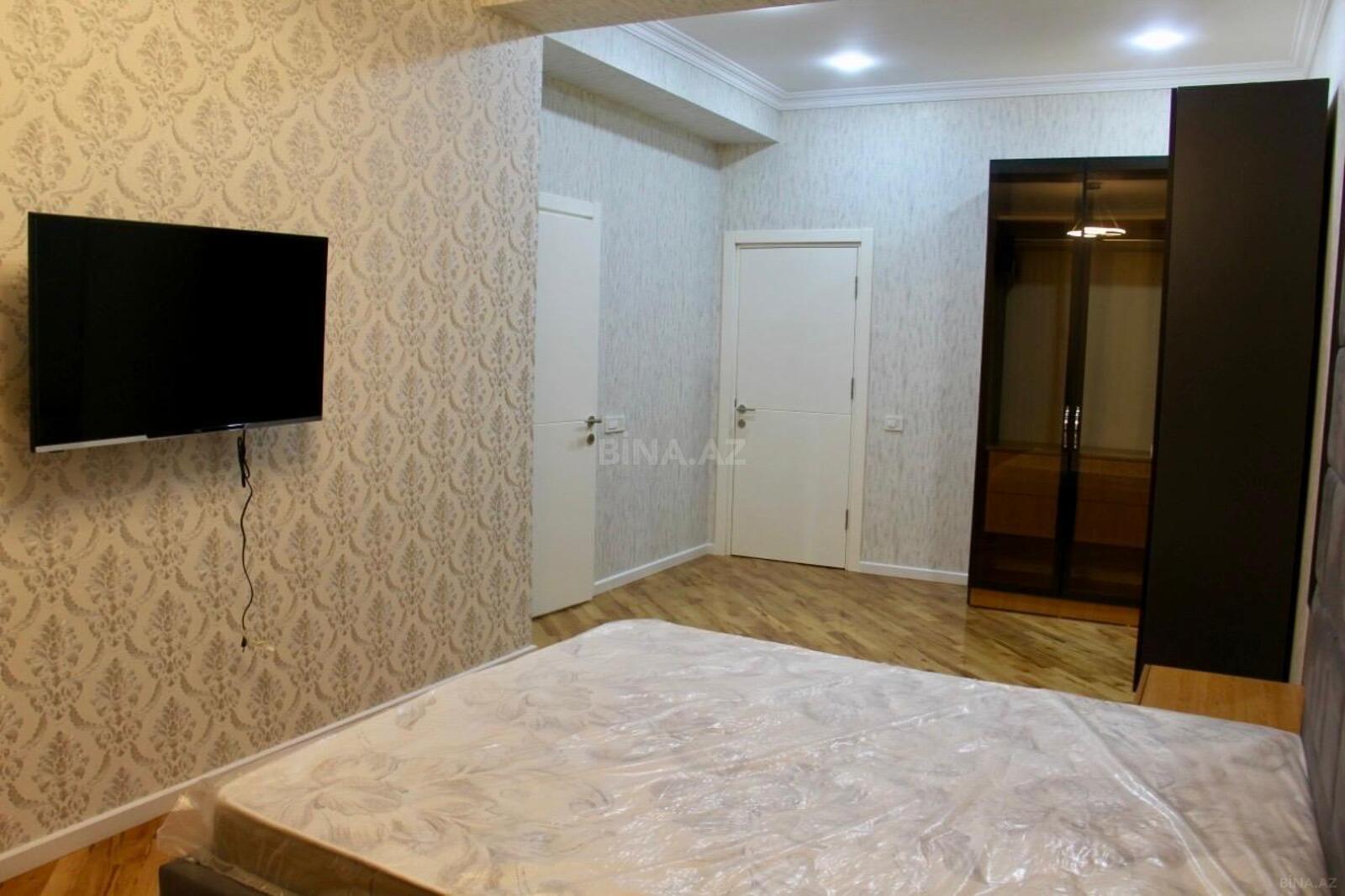 4 otaqlı Yeni tikili, Elmlər Akademiyası m., Bakı