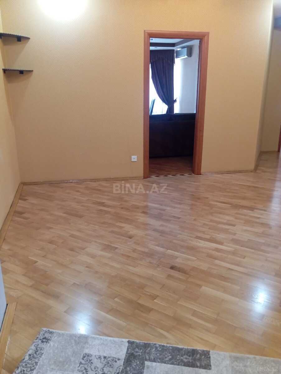 3 otaqlı Yeni tikili, Nizami m., Bakı