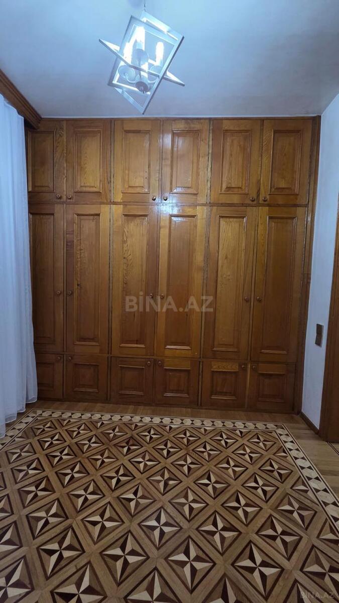 3 otaqlı Köhnə tikili, Nəsimi r., Bakı