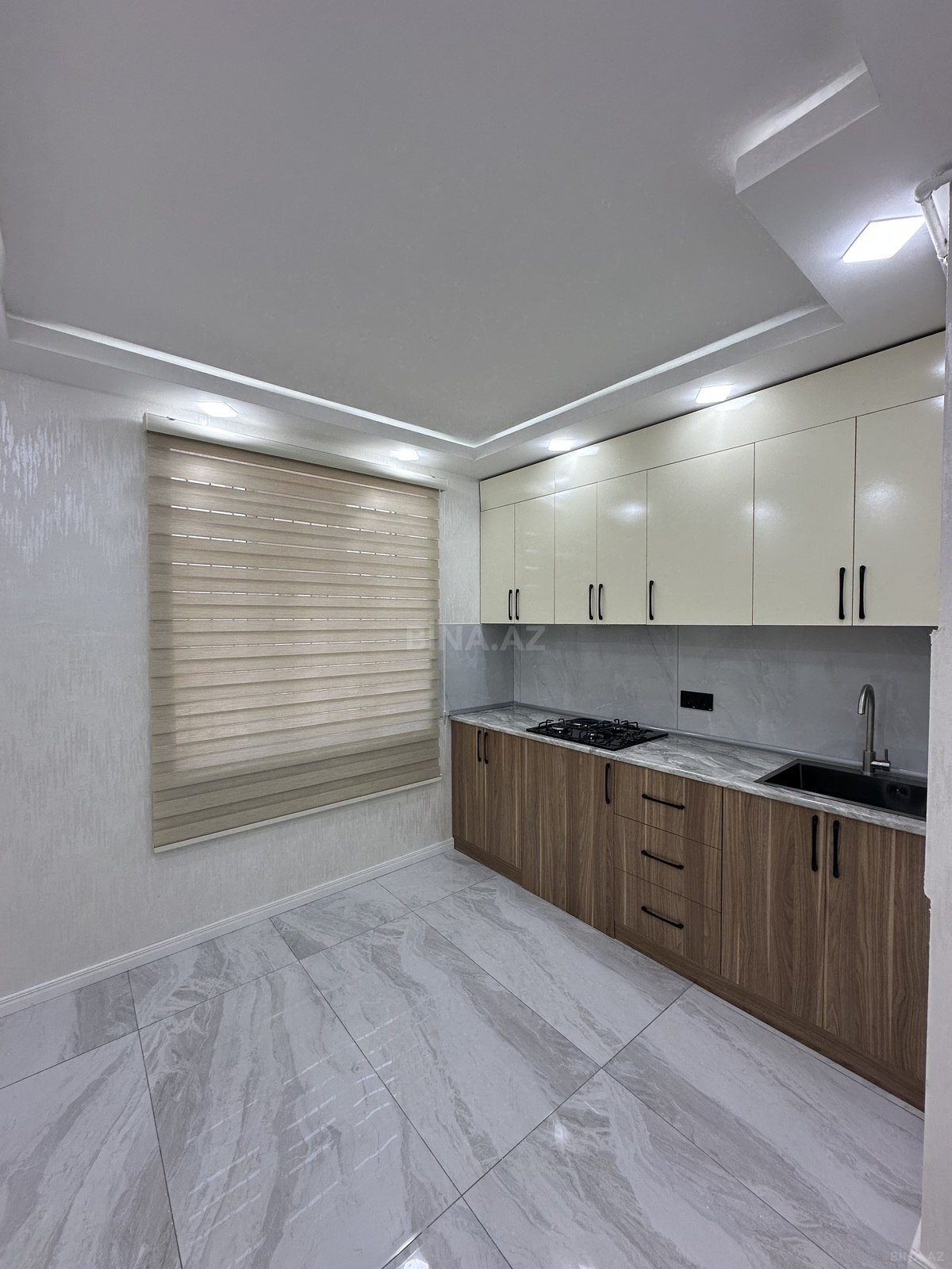 2 otaqlı Köhnə tikili, Həzi Aslanov m., Bakı