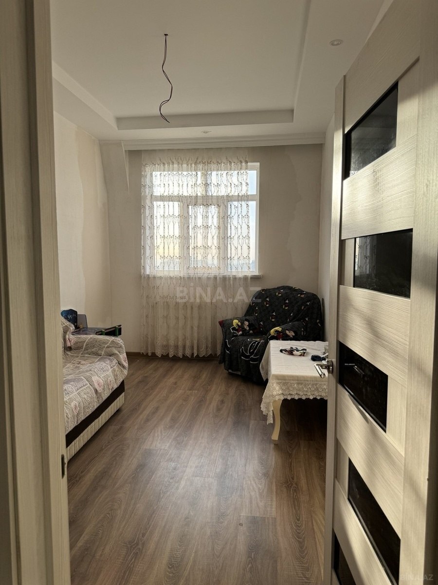 3 otaqlı Yeni tikili, İnşaatçılar m., Bakı