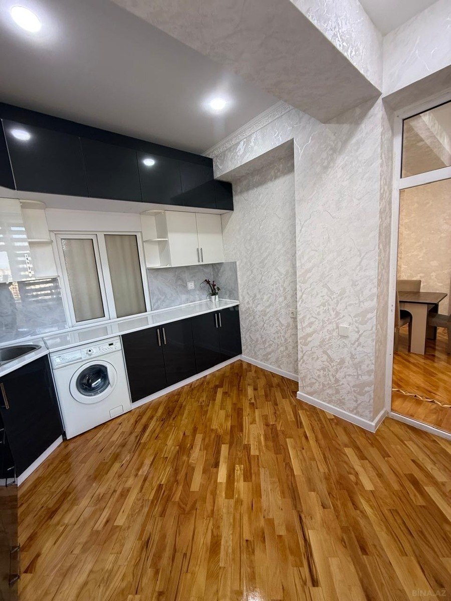 3 otaqlı Yeni tikili, Xırdalan