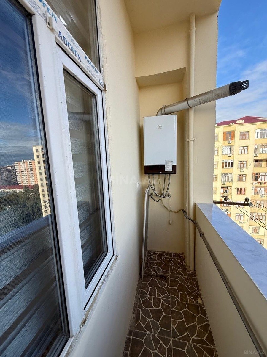 3 otaqlı Yeni tikili, Xırdalan
