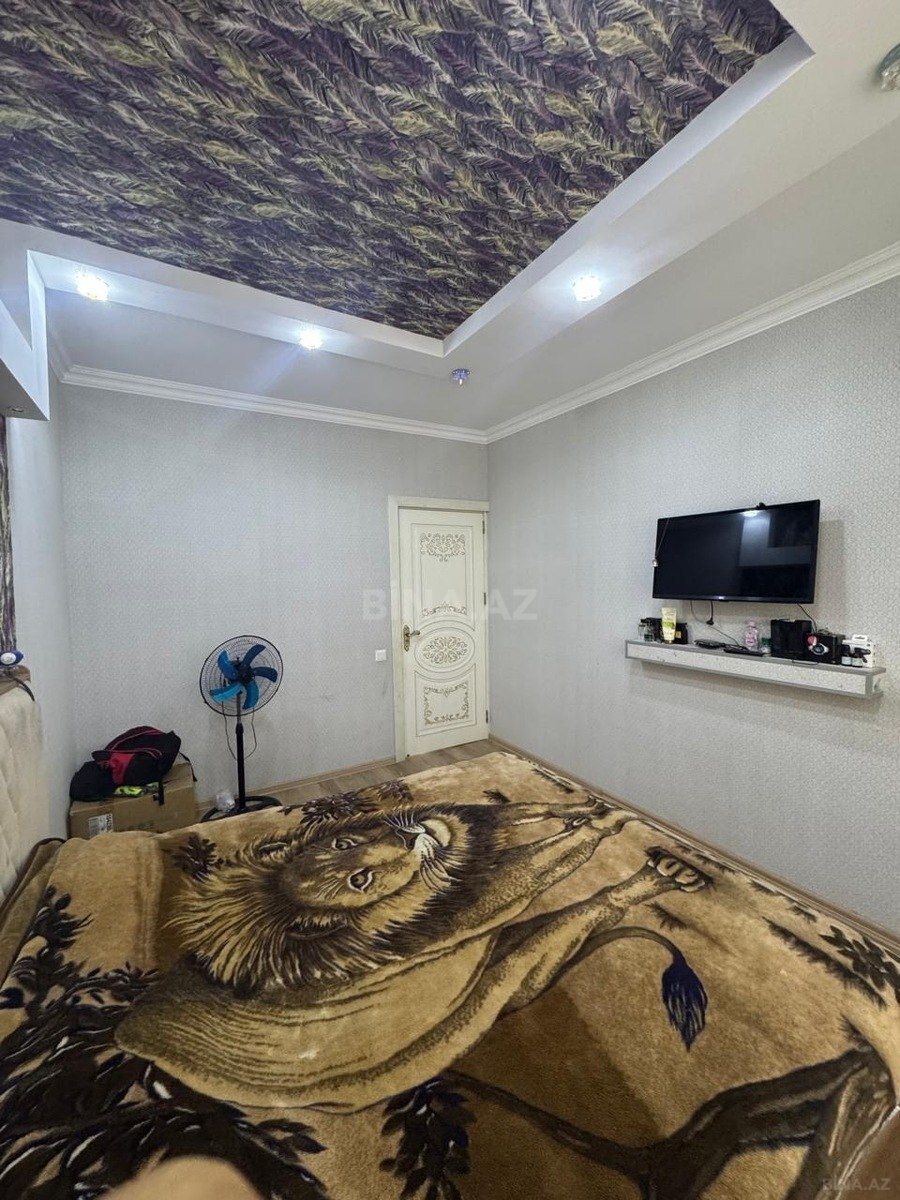 3 otaqlı Köhnə tikili, Yeni Günəşli q., Bakı