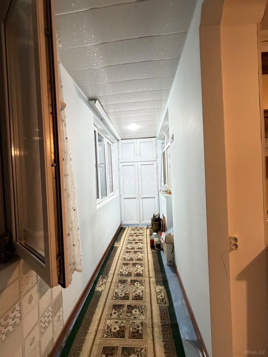 3 otaqlı Köhnə tikili, 8 Noyabr m., Bakı
