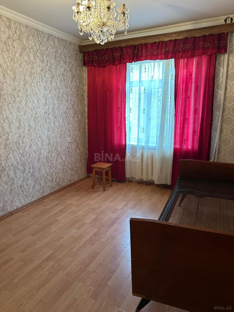 3 otaqlı Köhnə tikili, Azadlıq Prospekti m., Bakı