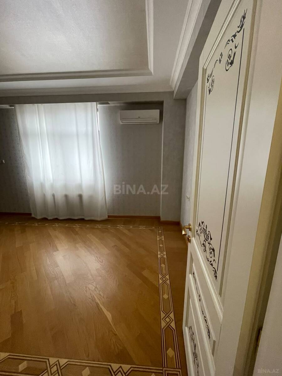 6 otaqlı Yeni tikili, Elmlər Akademiyası m., Bakı