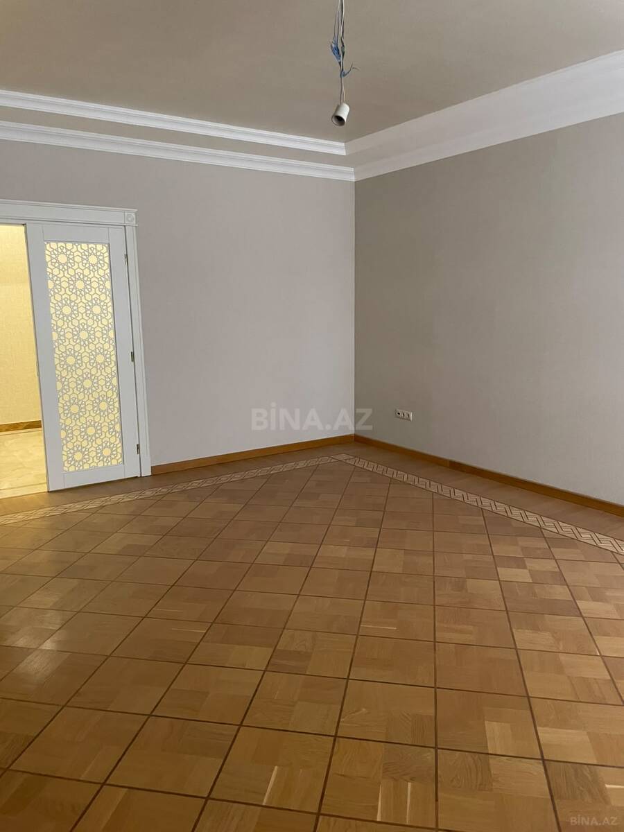 6 otaqlı Yeni tikili, Elmlər Akademiyası m., Bakı