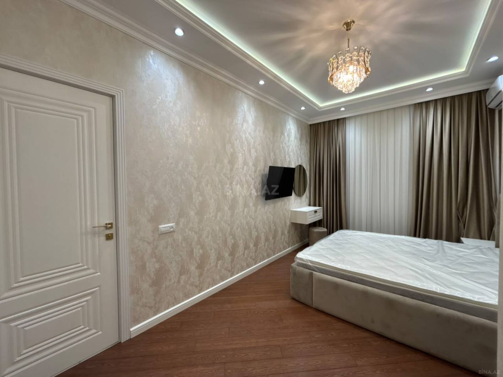 3 otaqlı Yeni tikili, 28 May m., Bakı