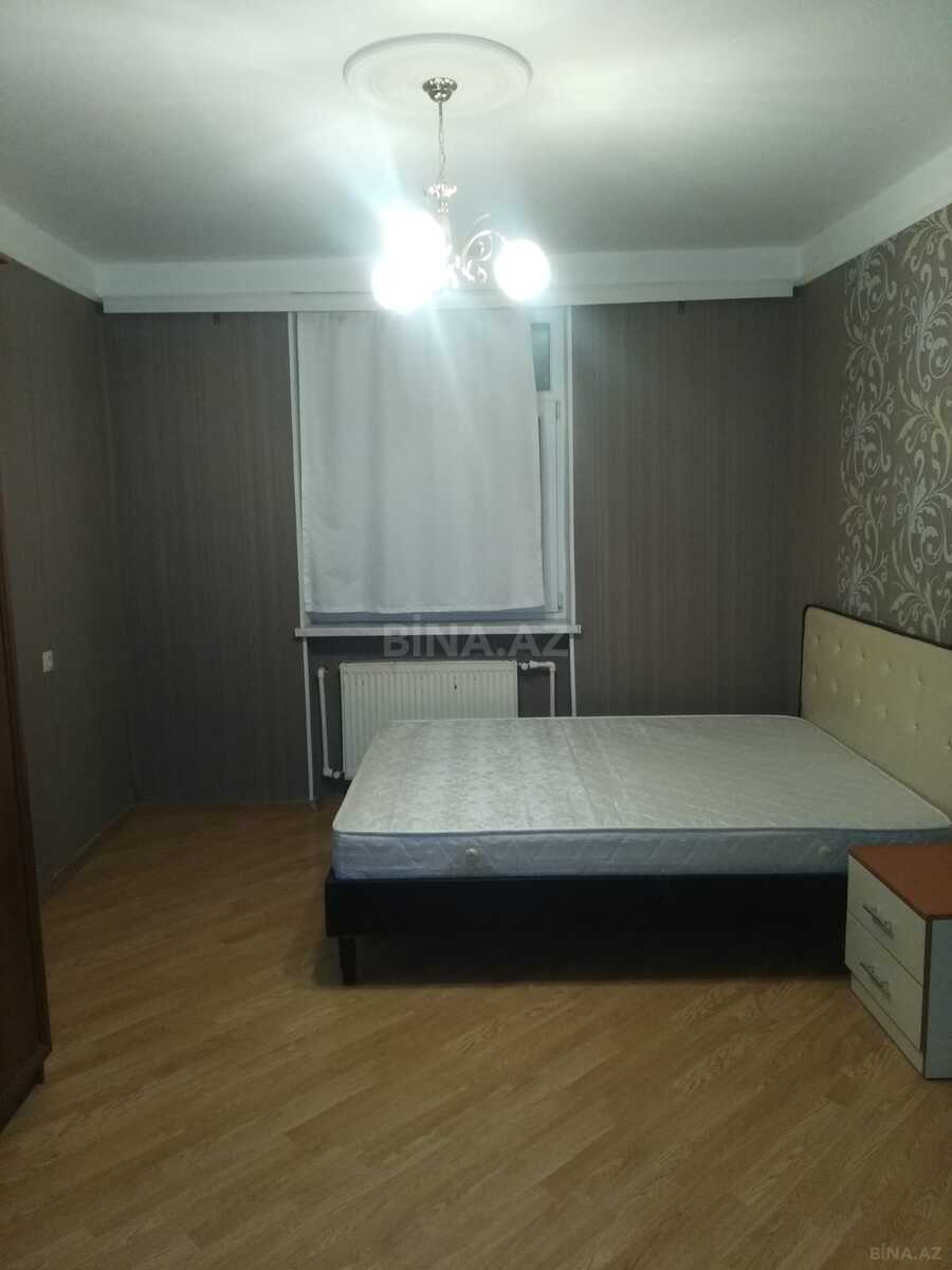 2 otaqlı Köhnə tikili, Bakıxanov q., Bakı