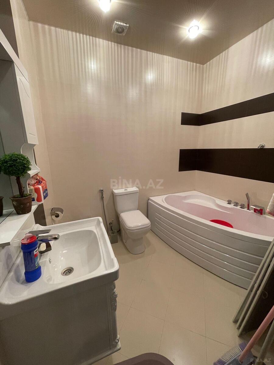 3 otaqlı Yeni tikili, 8 Noyabr m., Bakı