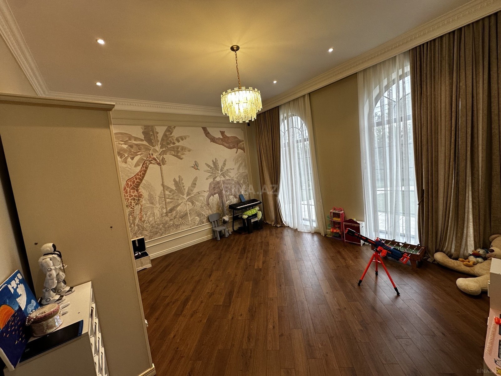 8 otaqlı Həyət evi/Bağ evi, Sea Breeze q., Bakı
